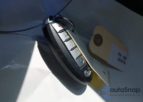 2017 Infiniti Q50 3.0T Premium z USA, uszkodzony, nr VIN JN1EV7AR8HM838880